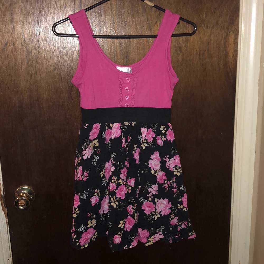 Pink dress with flowers on the bottom💕